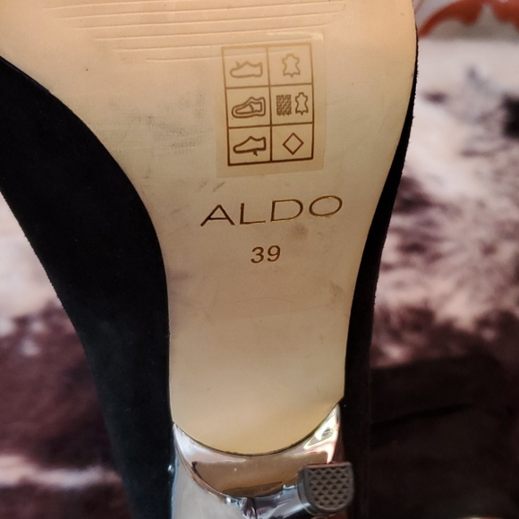 Aldo Suede Bootie, silver metallic heel - Picture 4 of 5